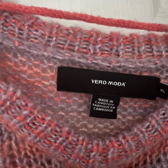 Pink and purple comfy cropped sweater - Picture 2 of 6